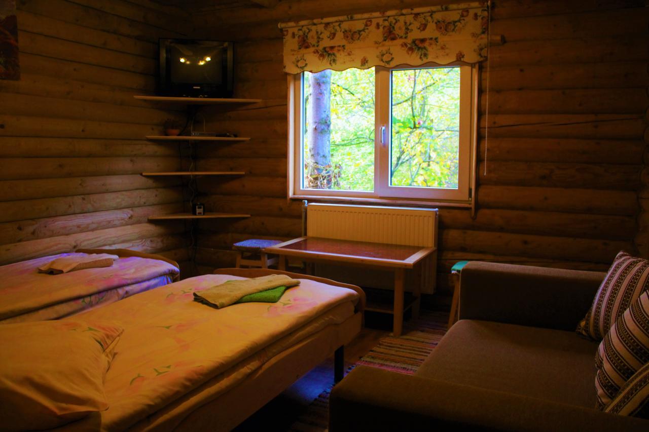 "Lian" Family Hotel & Restaurant Volosyanka  外观 照片