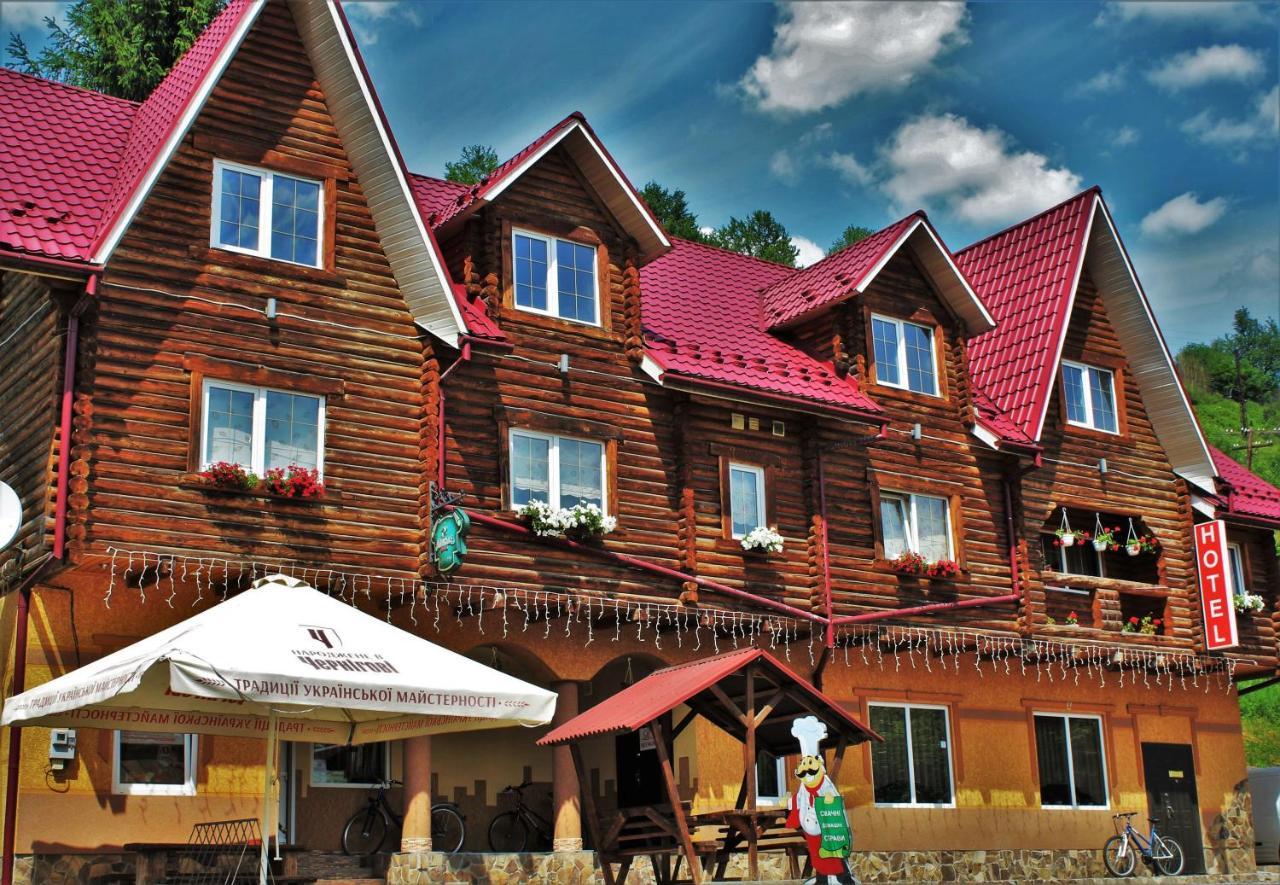 "Lian" Family Hotel & Restaurant Volosyanka  外观 照片