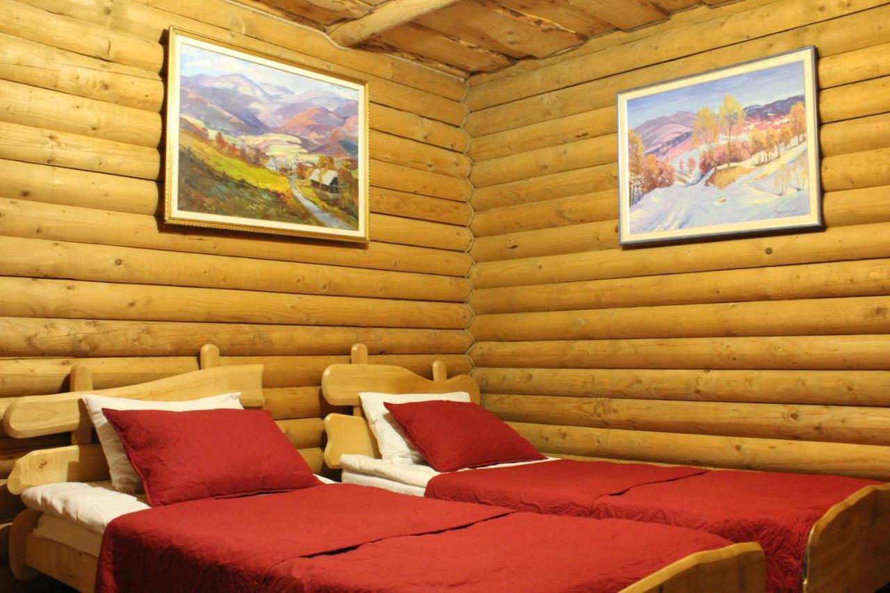 "Lian" Family Hotel & Restaurant Volosyanka  外观 照片